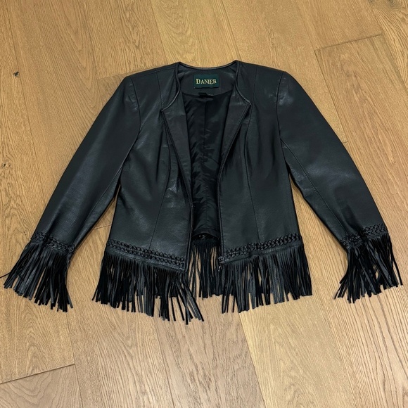 EUC Danier Leather Fringe Zip-Up Jacket - Size‎ XS - Picture 1 of 8